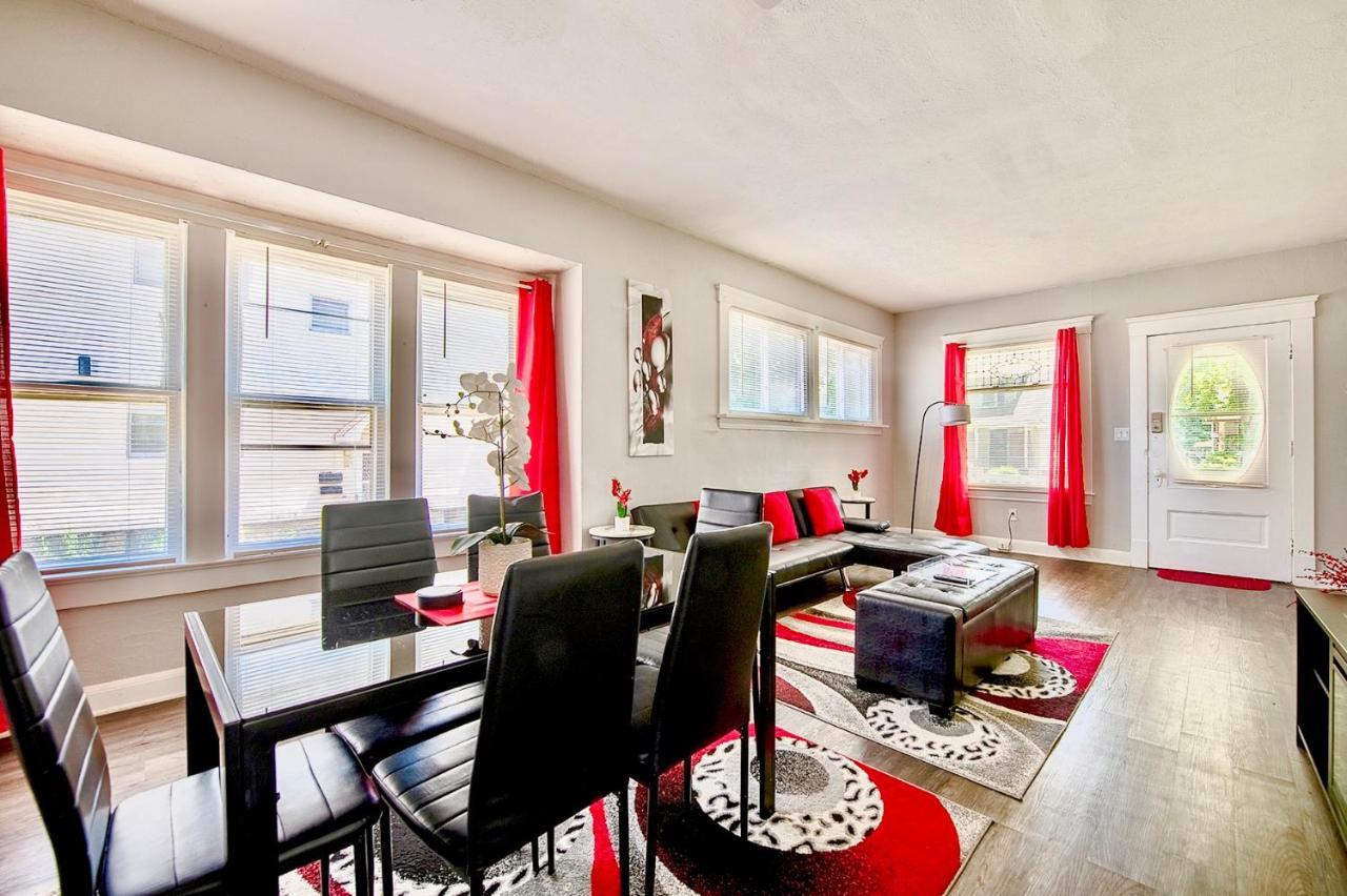 The Rubi Lounge - Spacious Brooklyn Centre Modern Escape Near Downtown With Parking, 300Mb Wifi & Self Check-In Cleveland Ngoại thất bức ảnh