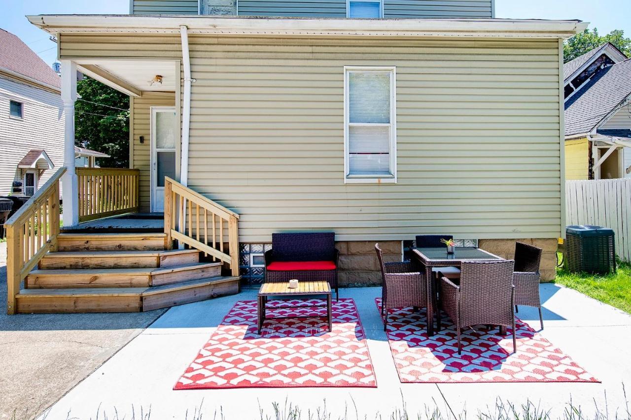 The Rubi Lounge - Spacious Brooklyn Centre Modern Escape Near Downtown With Parking, 300Mb Wifi & Self Check-In Cleveland Ngoại thất bức ảnh