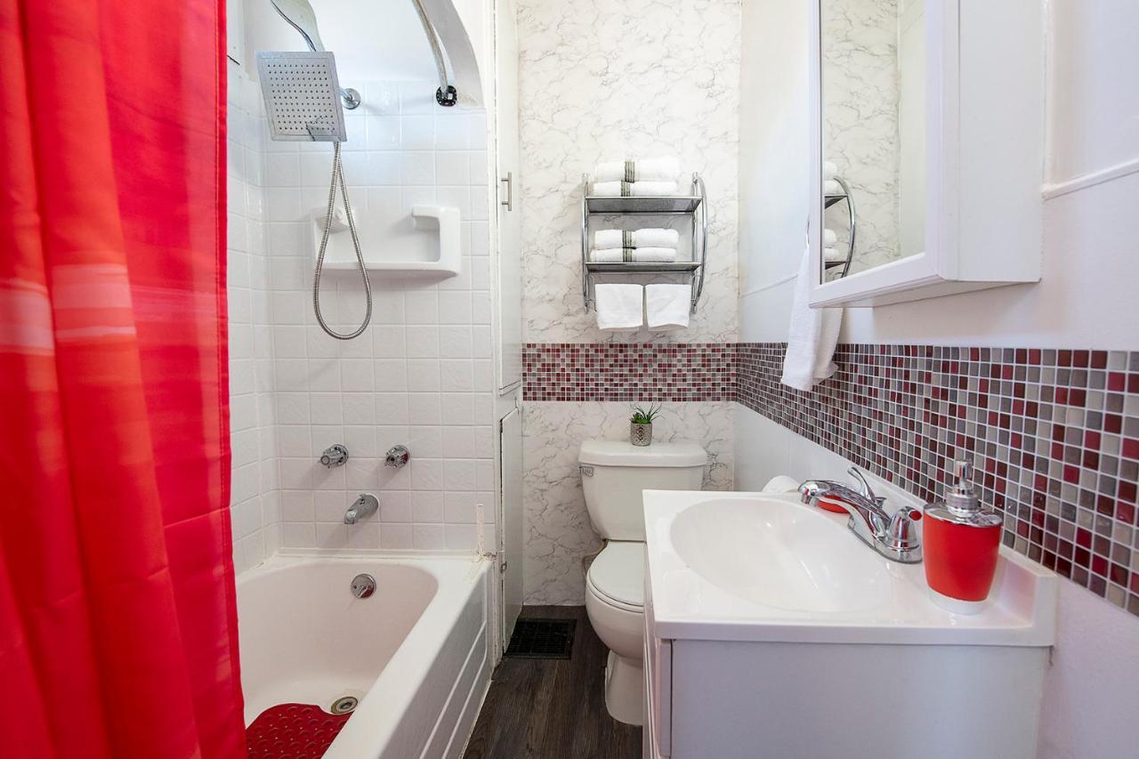 The Rubi Lounge - Spacious Brooklyn Centre Modern Escape Near Downtown With Parking, 300Mb Wifi & Self Check-In Cleveland Ngoại thất bức ảnh