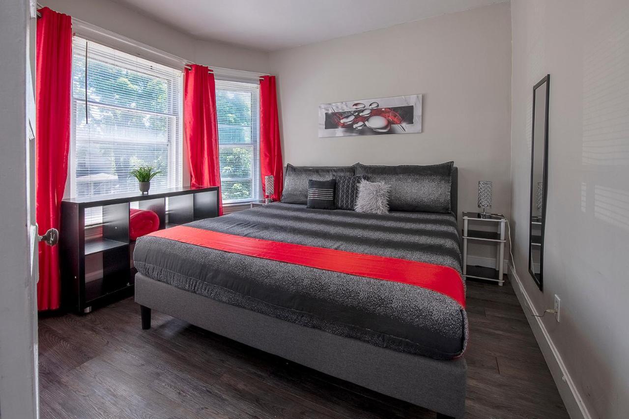 The Rubi Lounge - Spacious Brooklyn Centre Modern Escape Near Downtown With Parking, 300Mb Wifi & Self Check-In Cleveland Ngoại thất bức ảnh